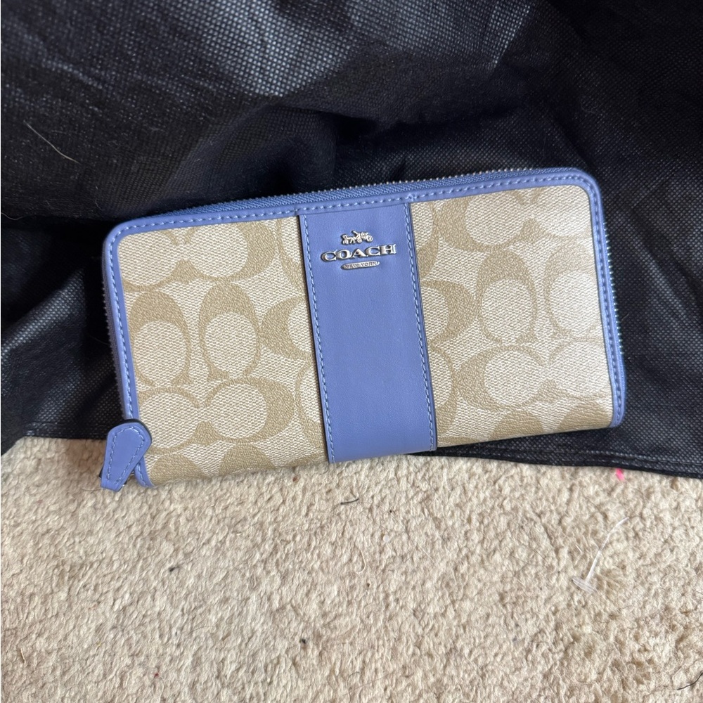 Coach Beige and Blue Wallet
